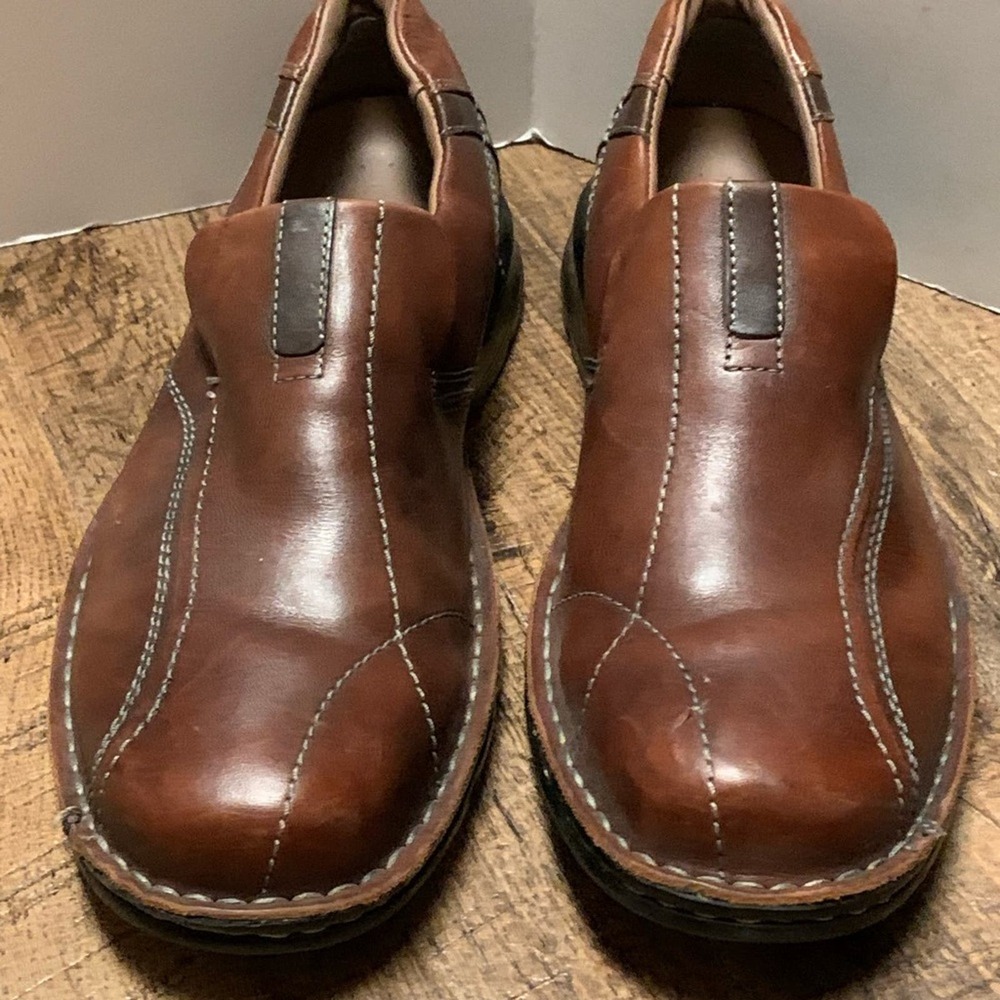 CLARKS ESCALADE STEP Sienna Brown LightweightLeather Flexible Soles 10 1/2 M